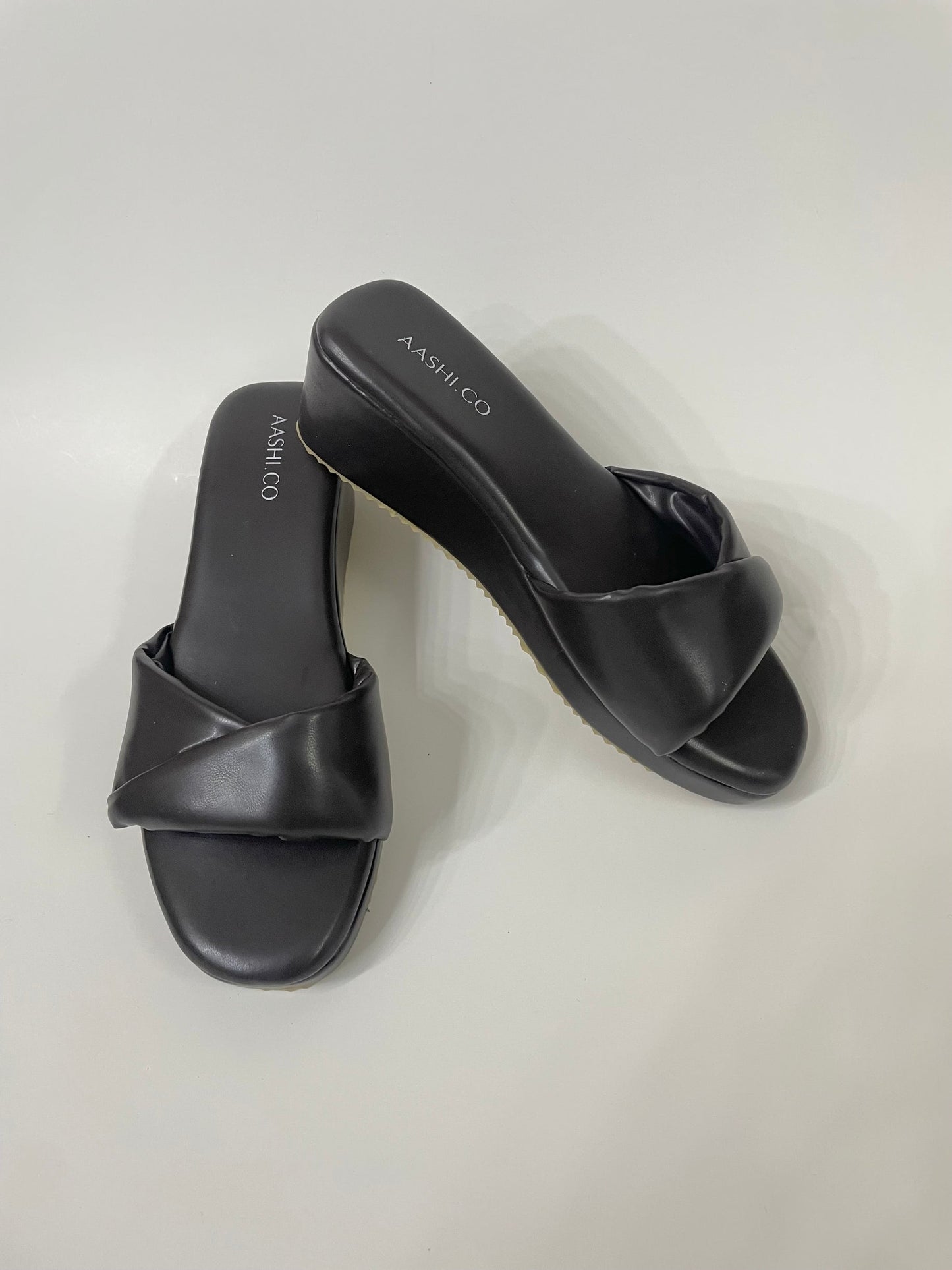 Simple Strap Sandals