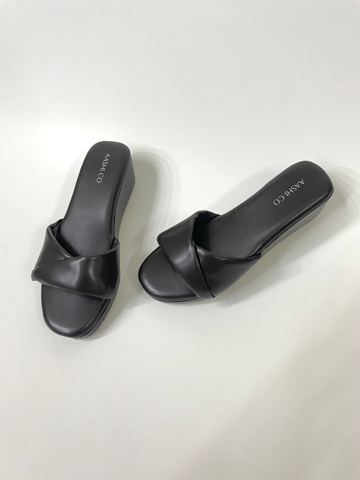 Simple Strap Sandals