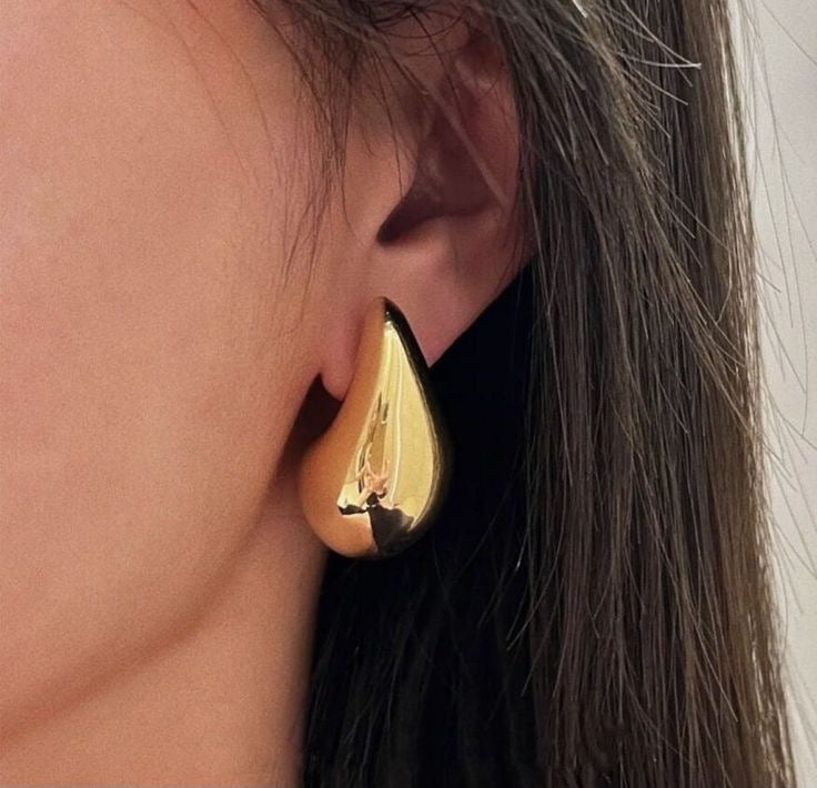 Tear Drop Gold Earring