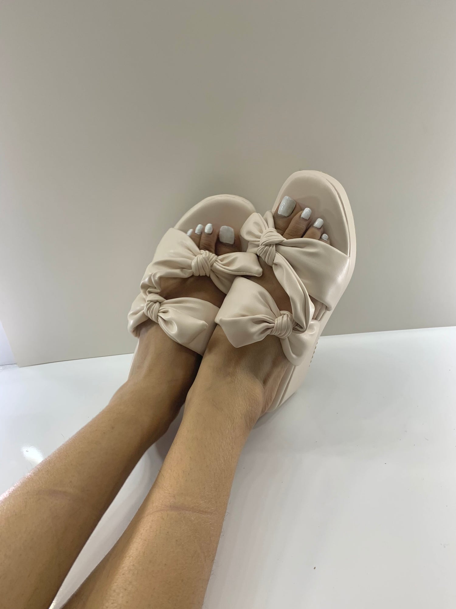 Platform sandals outlet with bow