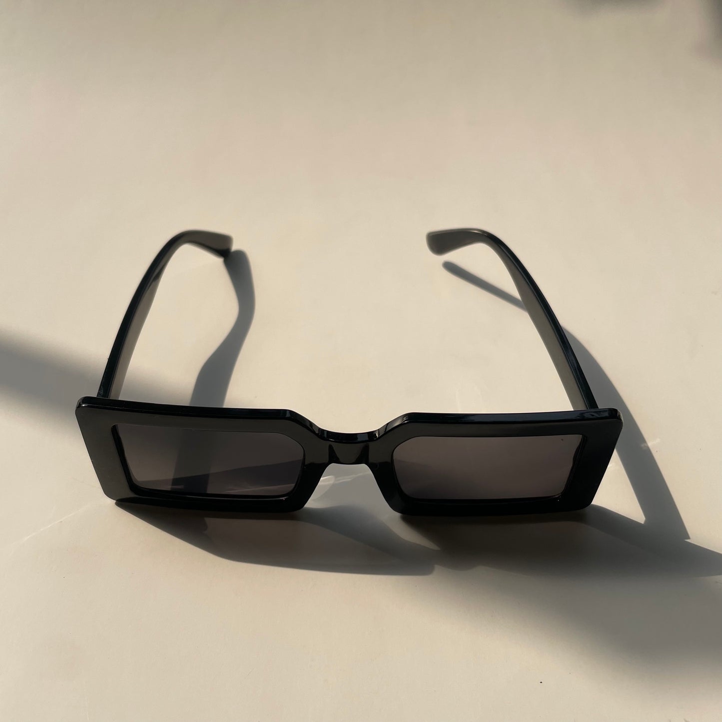 Black Tins Sunglasses